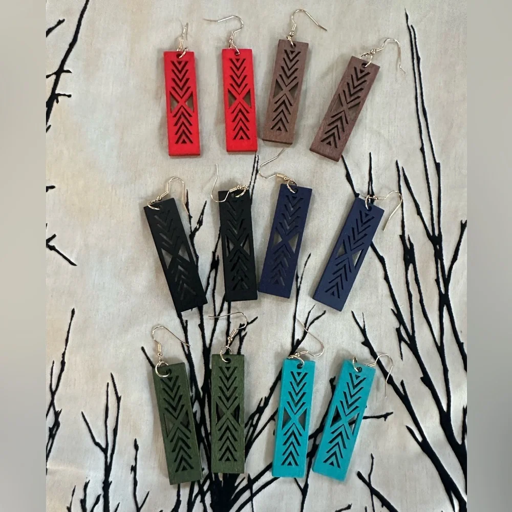 Wooden boho earrings, laser cut geometric botanical patterns, lightweight - Picture 12 of 14